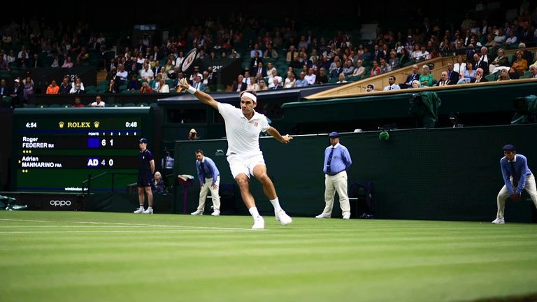 Die Presse würdigt die Karriere von Roger Federer.
