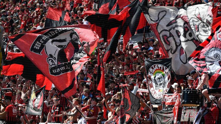 "1 Minute gegen Klimawandel? Viel Spaß bei 90 min Klimaanlage in Katar"