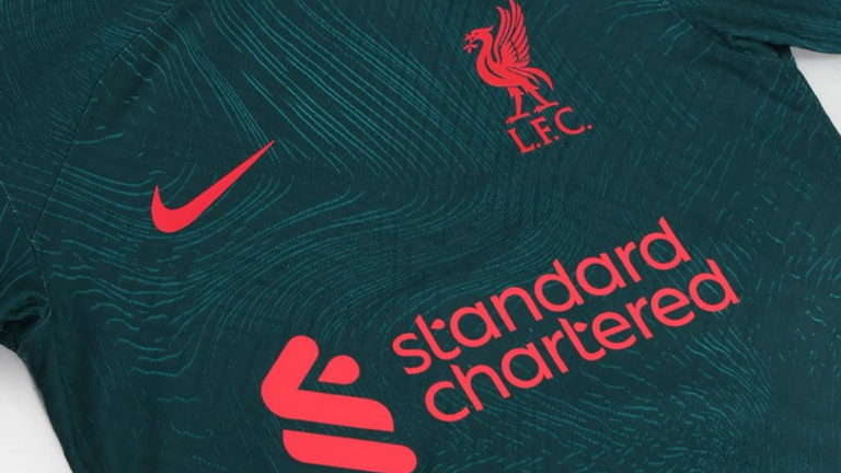 Das dritte Trikot des FC Liverpool für die Saison 2022/23
(Quelle: Fanshop FC Liverpool)