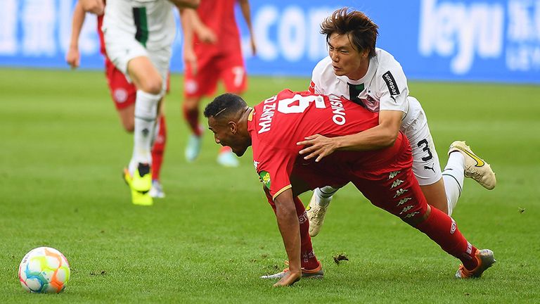 Ko Itakura wird Gladbach beim Spiel gegen den SC Freiburg fehlen.
