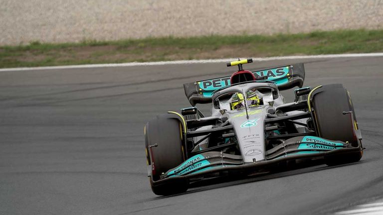 Platz 3: Lewis Hamilton (Mercedes) - Note: 2,34