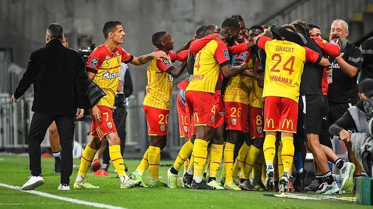 LC Lens: 6 Spiele, 4 Siege, 2 Remis, 15:7 Tore