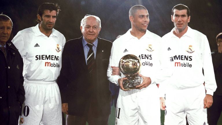 Weltmeister und Real-Madrid-Legende Ronaldo avanciert zum Weltfußballer.