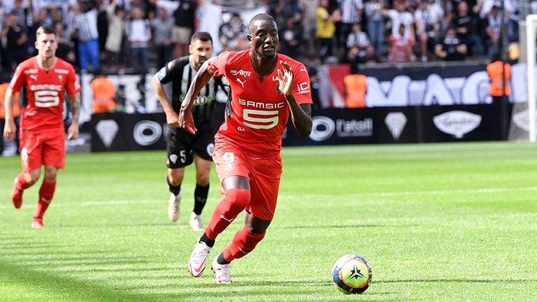 Serhou Guirassy wechselt von Stade Rennes zum VfB Stuttgart.