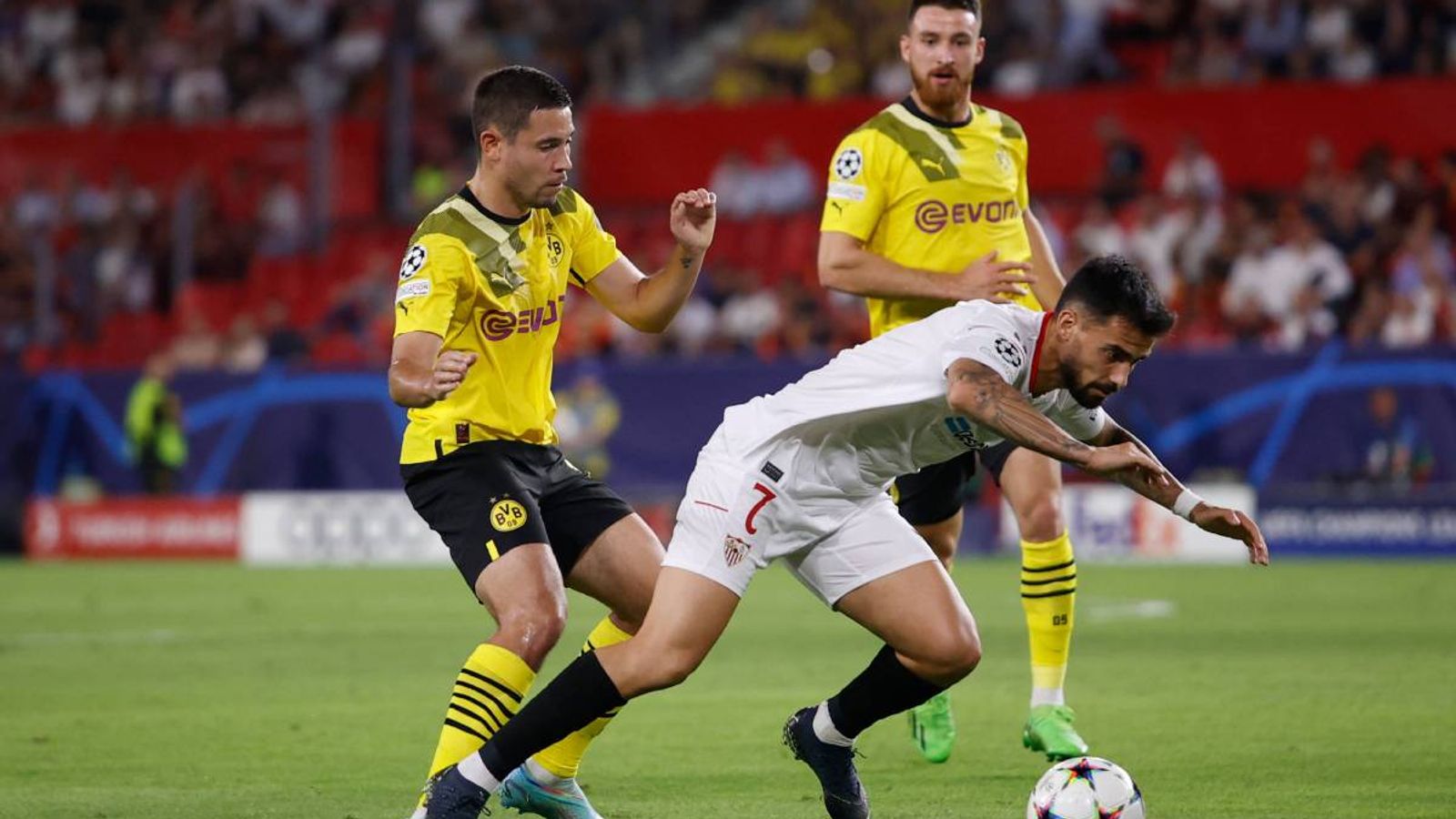 Borussia Dortmund gegen FC Sevilla HEUTE LIVE Champions League im TV and Stream Fußball News Sky Sport