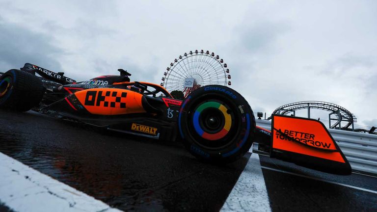 Daniel Ricciardo (McLaren) in Suzuka.