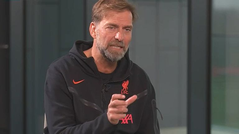 Liverpool-Trainer Jürgen Klopp stellt sich den Fragen von Sky Reporter Florian Plettenberg.