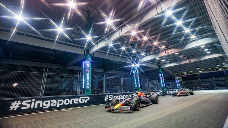 Sergio Perez gewinnt den Großen Preis von Singapur.