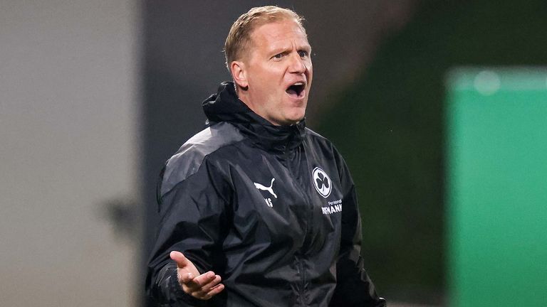 Marc Schneider muss als Trainer bei der SpVgg Greuther Fürth seinen Platz räumen. 