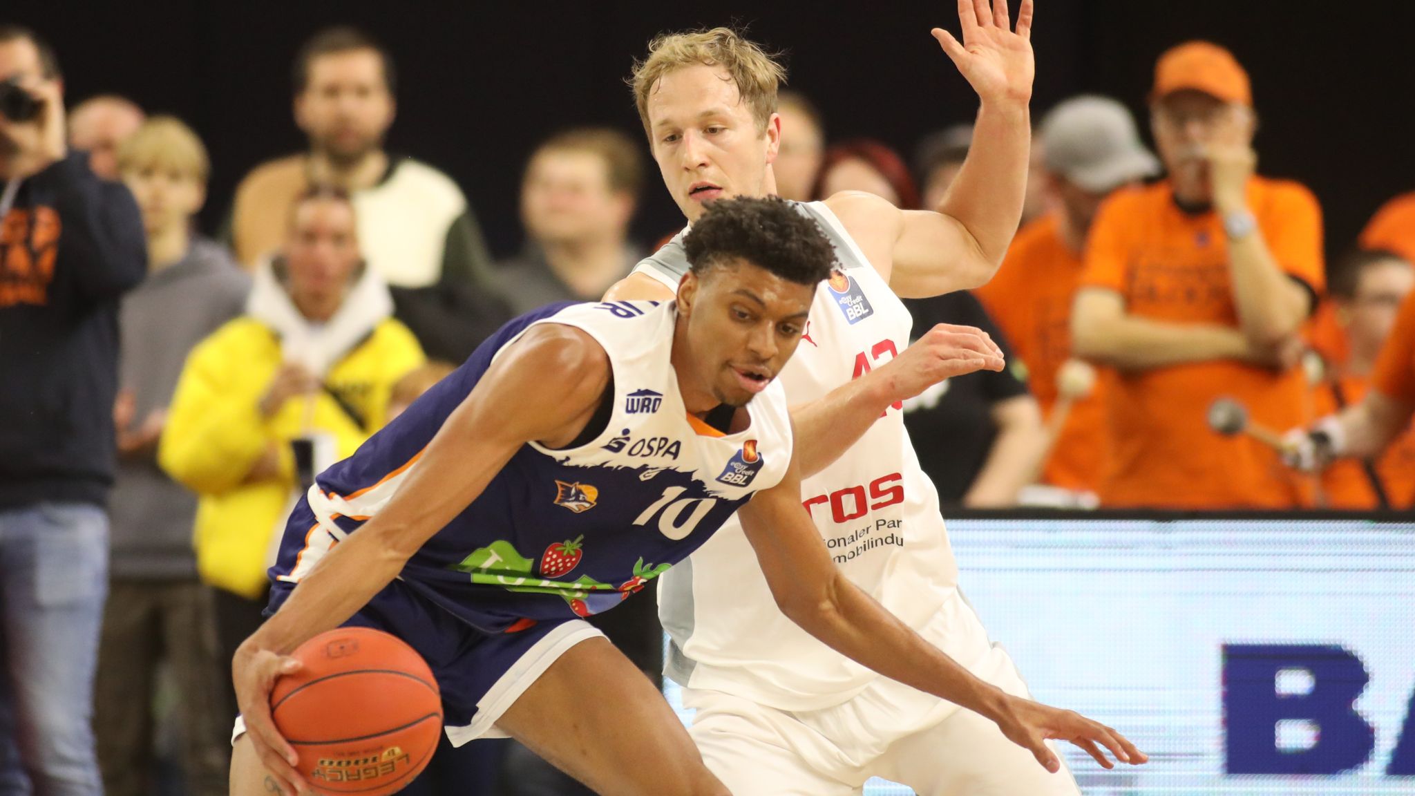 Basketball Rostock verliert gegen Bamberg Bayern gewinnt Mehr