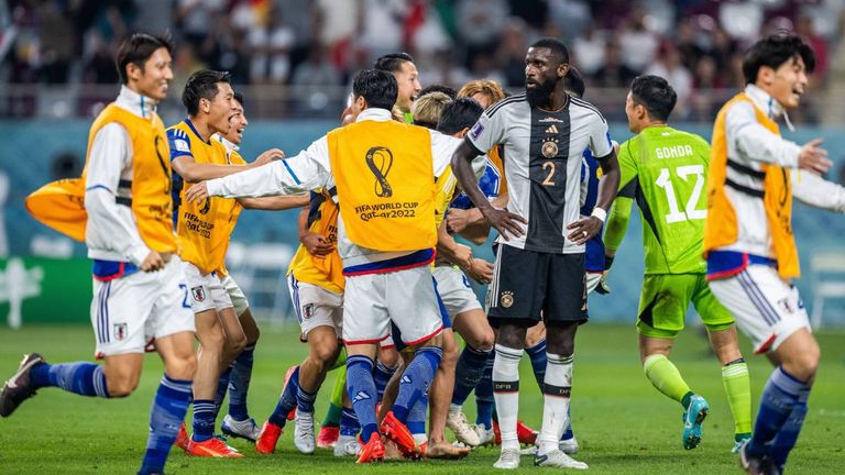  221123 Antonio R..diger of Germany looks dejected while players of Japan celebrate with team mates after the FIFA World Cup, WM, Weltmeisterschaft, Fussball 2022 football match between Germany and Japan on November 23, 2022 in Doha. Photo: Joel Marklund / BILDBYRAN / kod JM / JM0384 bbeng fotboll football soccer fotball vm fotbolls-vm fotball-vm fotbolls-vm 2022 fifa world cup 2022 tyskland germany japan jubel depp *** 221123 Antonio R..diger of Germany looks dejected while players of Japan celebrate with team mates after the FIFA World Cup 2022 football match between Germany and Japan on November 23, 2022 in Doha Photo Joel Marklund BILDBYRAN code JM JM0384 bbeng fotbol football soccer fotball vm fotbols vm fotball world cup soccer world cup 2022 fifa world cup 2022 germany germany japan jubel depp, PUBLICATIONxNOTxINxSWExNORxAUT Copyright: JOELxMARKLUND BB221123JM088 