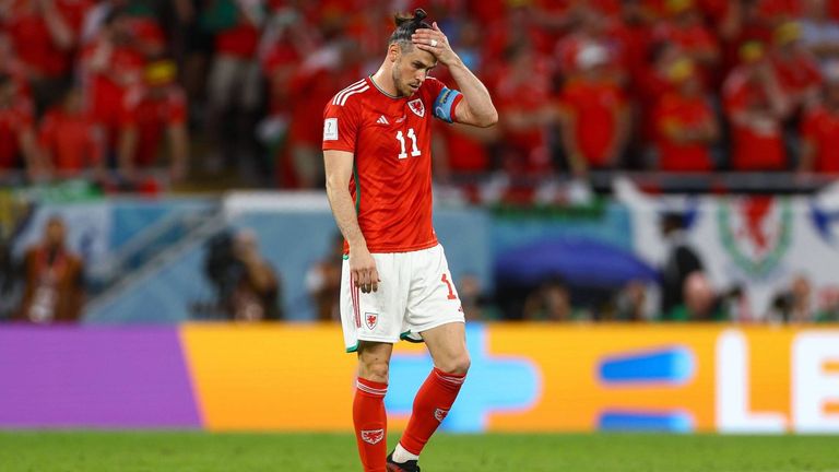 Gareth Bale musste im letzten Gruppenspiel gegen England verletzt ausgewechselt werden.