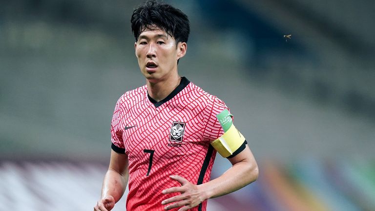 Heung-min Son (Südkorea/Tottenham Hotspur) - Die Südkoreaner müssen wohl auf ihren Kapitän verzichten. In der Champions-League-Partie gegen Marseille zog Son sich einen Bruch im Gesicht zu und muss operiert werden. 