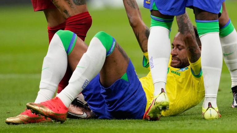 Neymar muss bei der WM in Katar eine Zwangspause einlegen.