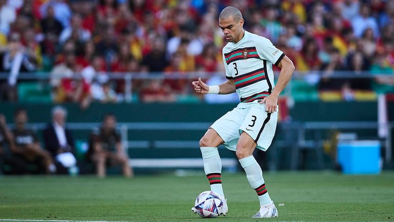 Älteste Spieler: Pepe (Portugal), 26.02.1983.