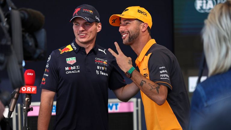 Bald vereint: Max Verstappen und Daniel Ricciardo fahren 2023 gemeinsam für Red Bull - der Australier jedoch nur als Ersatzfahrer.