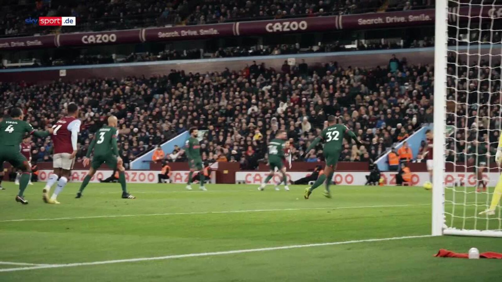 Premier League Einzigartige Bilder vom Sieg des FC Liverpool gegen Aston Villa Fußball News Premier League Einzigartige Bilder vom Sieg des FC Liverpool gegen Aston Villa Fußball News