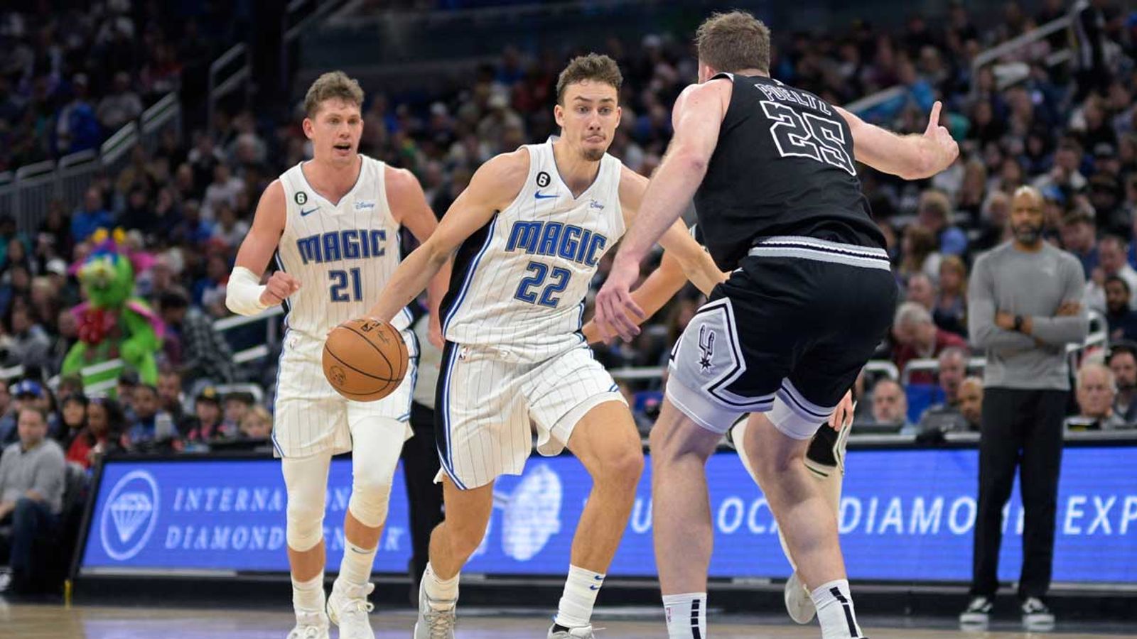 NBA: Wagner-Brüder Gewinnen Mit Orlando - 50 Punkte Von Doncic | NBA ...