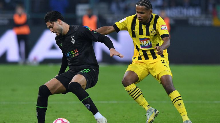Ramy Bensebaini steht nach Sky Informationen kurz vor einem Wechsel zu Borussia Dortmund