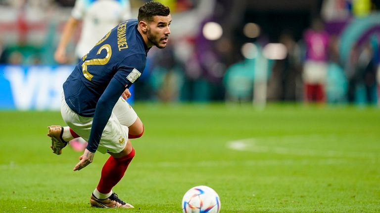 Theo Hernandez (AC Milan) – 77,9 Millionen Euro