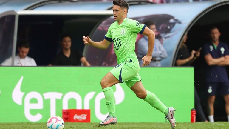 Josip Brekalo (24) - VfL Wolfsburg