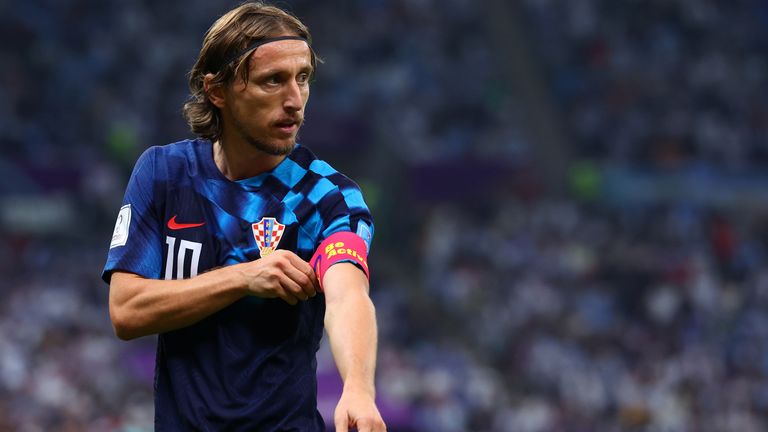 Im Spiel um Platz 3 am Samstag gegen Marokko läuft Luka Modric vielleicht zum letzten Mal für Kroatien auf.