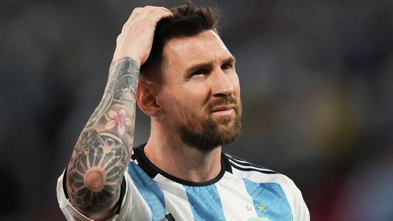 Lionel Messi wundert sich über das frühe WM-Aus von Deutschland.