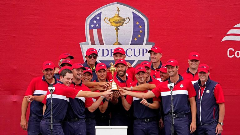 Beim legendären Ryder Cup tritt Team USA gegen Team Europa an. 2023 findet das Turnier vom 29. September bis zum 1. Oktober in der Nähe von Rom statt. Der im Zwei-Jahres-Rhythmus ausgerichtete Cup fand zuletzt fand 2021 statt, bei dem sich Team USA den Titel sichern konnte. 