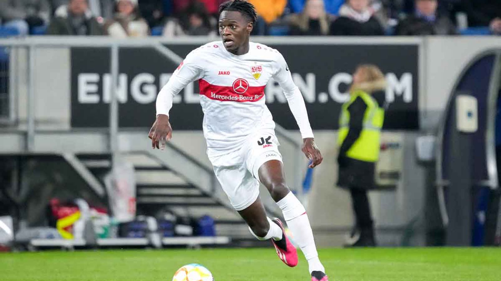 Transfer News Naouirou Ahamada steht vor Abschied beim VfB Stuttgart