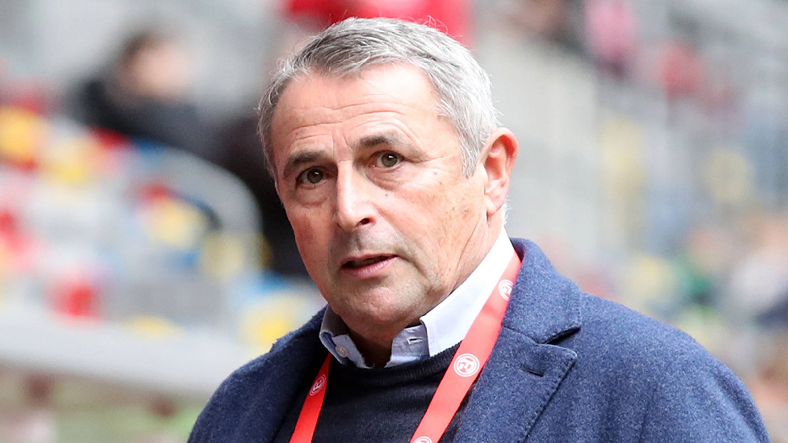 Fortuna Düsseldorf Sportvorstand Klaus Allofs verlängert bis 2026