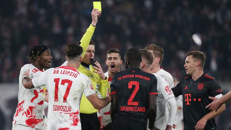 Gleich zwei strittige Entscheidungen sorgten beim Rückrundenauftakt zwischen Leipzig und Bayern für Diskussionen.