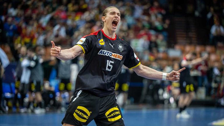 Juri Knorr und die deutsche Handballnationalmannschaft stehen bei der WM im Viertelfinale.