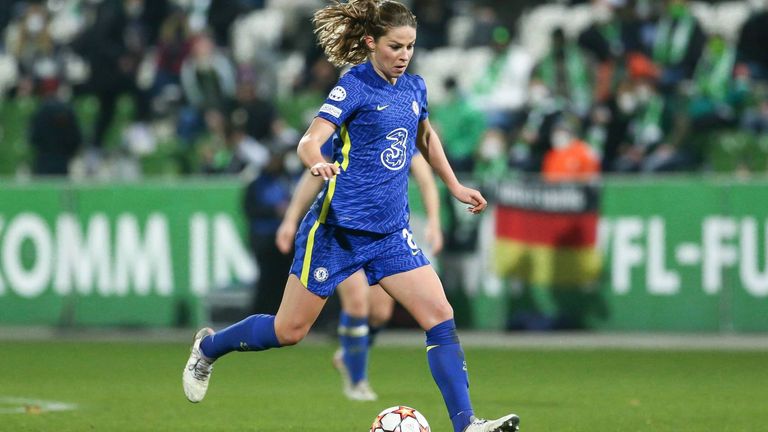 Melanie Leupolz verlängert ihren Vertrag beim FC Chelsea bis 2026.
