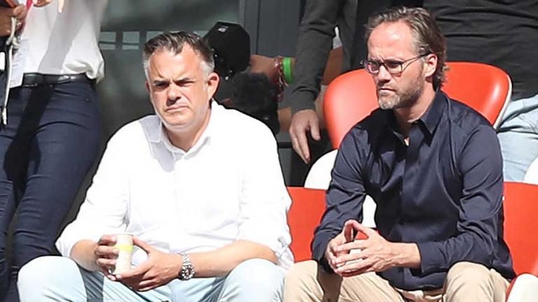 Florian Scholz (r.), kaufmännischer Leiter Sport & CMO, verlässt RB Leipzig und wechselt zu Red Bull.