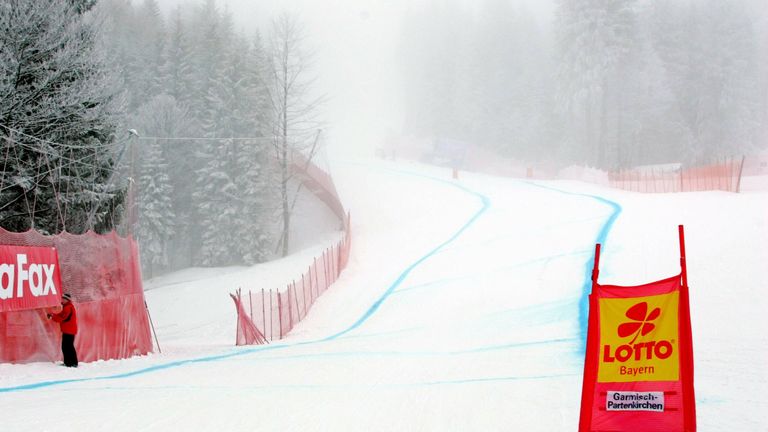 Aufgrund einer schlechten Wettervorhersage wurde der Weltcup in Garmisch-Partenkirchen abgesagt.