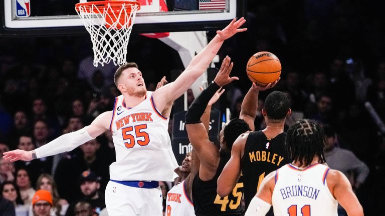 Isaiah Hartenstein hat mit einer starken Defensivaktion am Ende des Spiels gegen die Cleveland Cavaliers den New York Knicks zum Sieg verholfen.