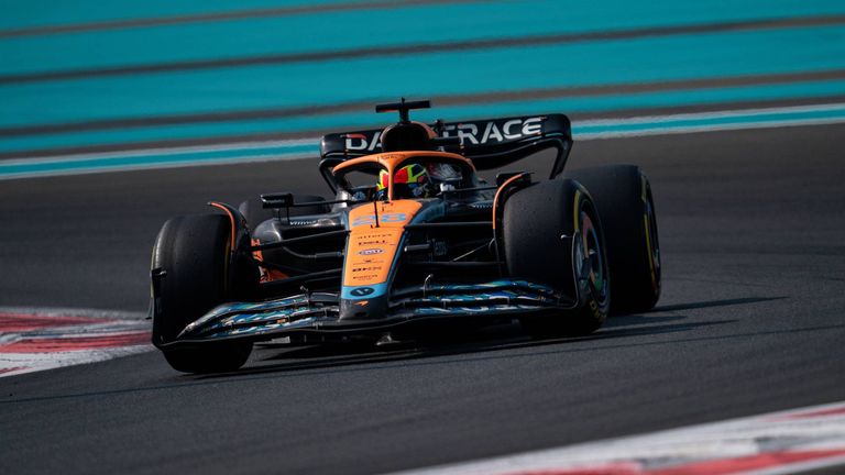 OSCAR PIASTRI (McLaren) - Runden: 0