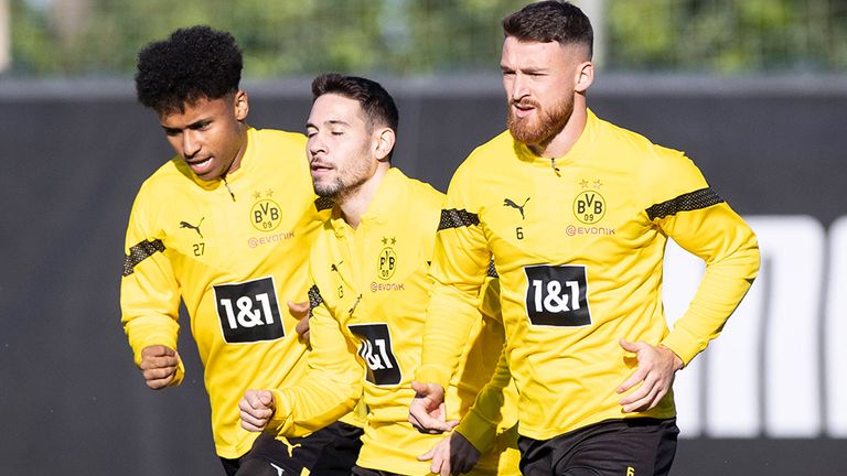 Raphael Guerreiro musste am Donnerstag das Training abbrechen.