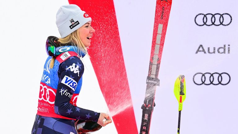 Die US-Amerikanerin Mikaela Shiffrin geht als Top-Favoritin bei der Ski-WM 2023 in Courchevel/Méribel an den Start.