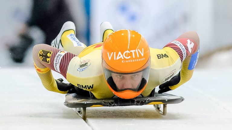 Tina Hermann gewinnt den Heim-Weltcup in Altenberg vor Teamkollegin Susanne Kreher.