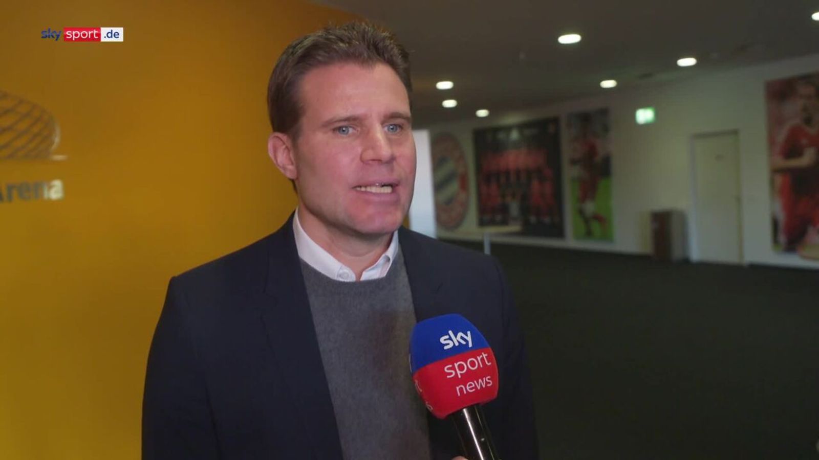 Bundesliga Brych glaubt an Dialog zwischen Trainern und