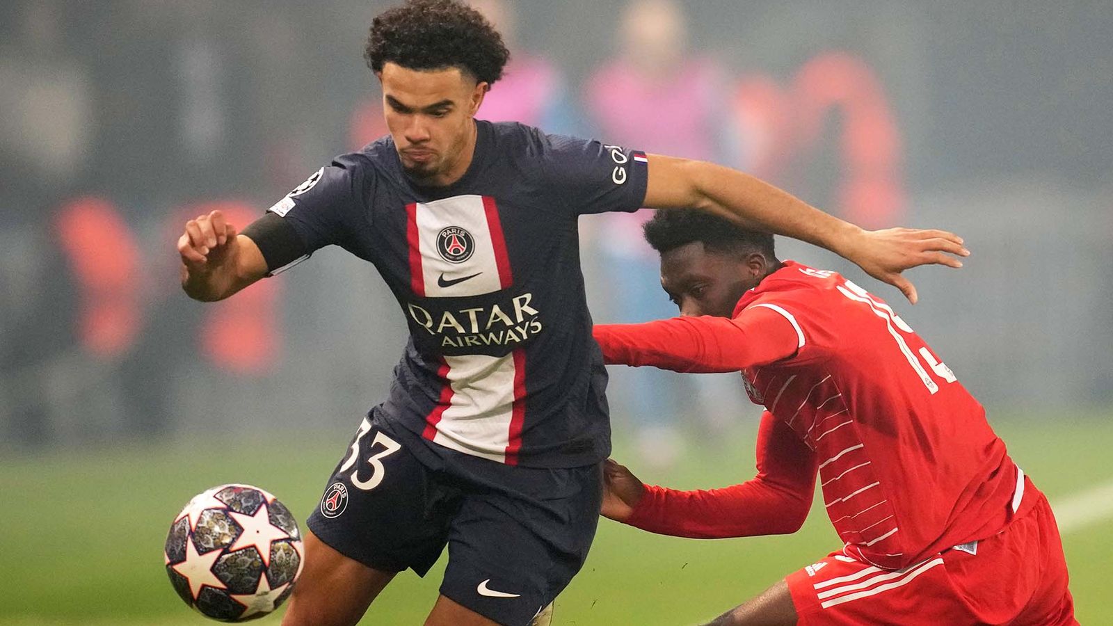 Le bisutage de Warren Zaïre-Emery par ses coéquipiers de l'équipe de France de football