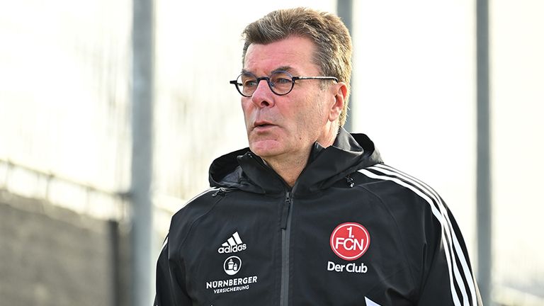 Dieter Hecking steht mit dem 1. FC Nürnberg enorm unter Druck.