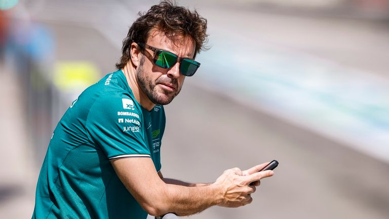 Aston Martin: 477 | Fernando Alonso: 355 | Lance Stroll: 122