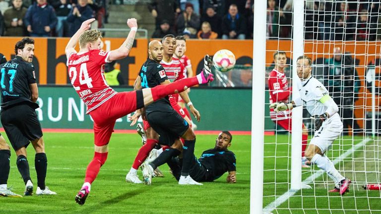 Späte Pleite: Hoffenheim verliert auch in Augsburg.