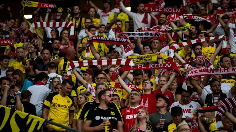 BORUSSIA DORTMUND & 1. FC KÖLN - Eine offizielle Fanfreundschaft gibt es zwischen den Klubs nicht. Gerade in den jüngeren Fan-Generationen gibt es allerdings viele Sympathien zueinander.