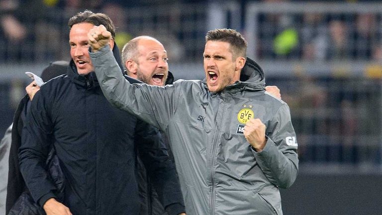 BVB-Sportdirektor Sebastian Kehl (v.) ist heiß auf das Achtelfinal-Duell in der Königsklasse gegen Chelsea.