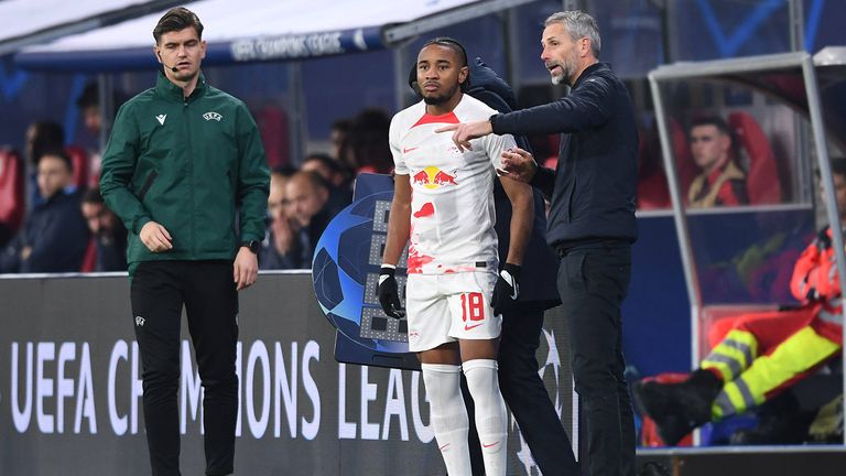 CHRISTOPHER NKUNKU: Kommt nach 66 Minuten für Forsberg ins Spiel. Ihm ist die lange Verletzungspause noch anzumerken. Wirkt noch nicht so spritzig und antrittsschnell wie in der Hinrunde – NOTE: 4