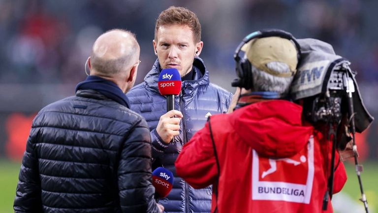 Julian Nagelsmann spricht am Sky Mikro Klartext.