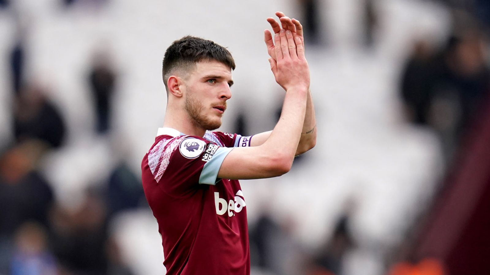 FC Bayern: Neues zu Declan Rice - Sofyan Amrabat als Alternative ...